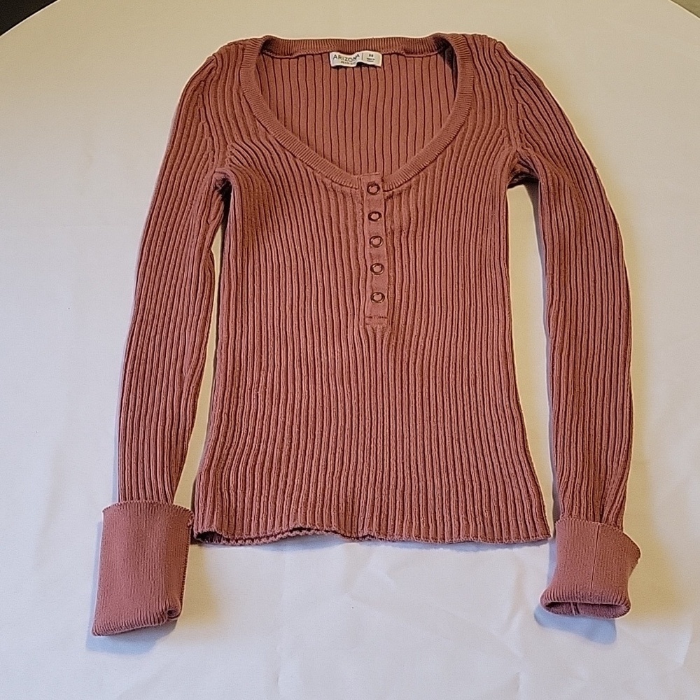 Arizona long sleeve top size xs